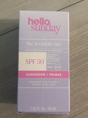 Hello Sunday The Invisible One SPF 50 Sunscreen + Primer — Pink